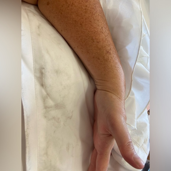 Vintage Maggie Sottero Wedding Dress - Picture 9 of 17